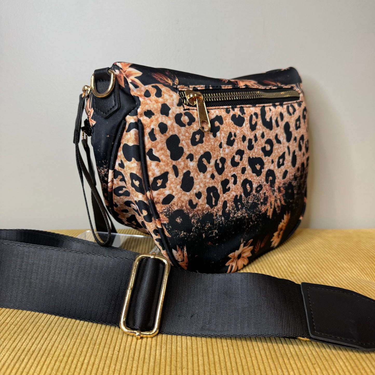 Roni - Nylon Crossbody - Bronze Sunflower Ombre Animal