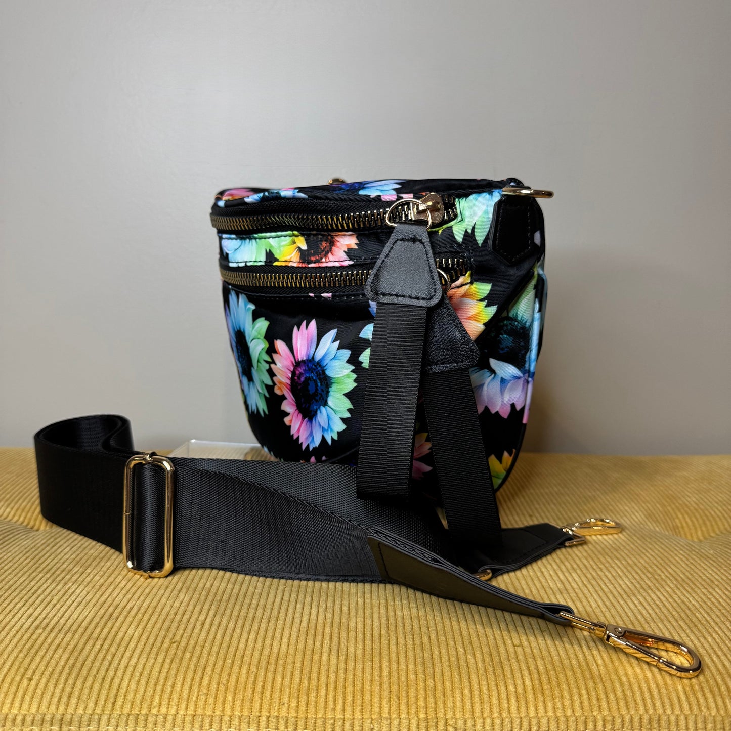 Roni - Nylon Crossbody - Rainbow Sunflower