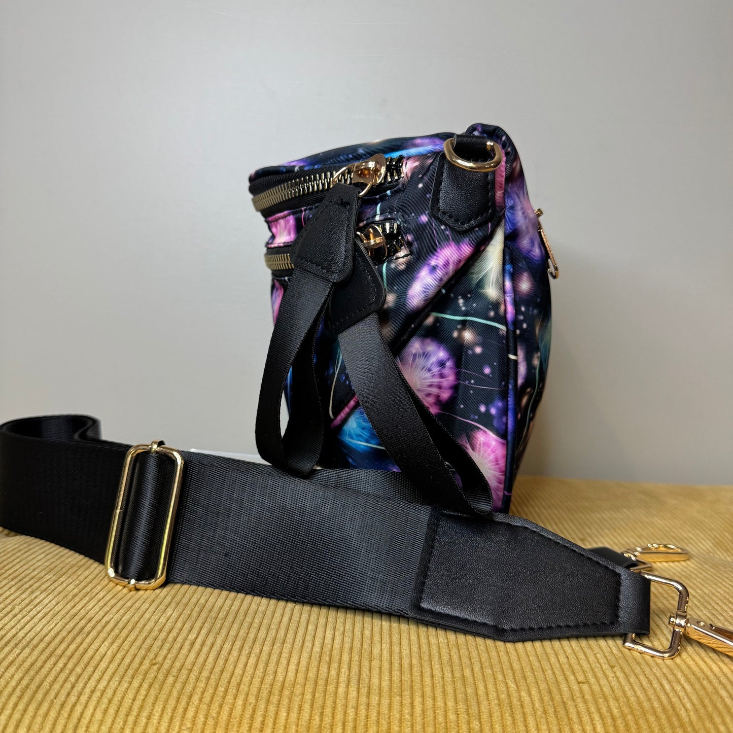 Roni - Nylon Crossbody - Rainbow Dandelion