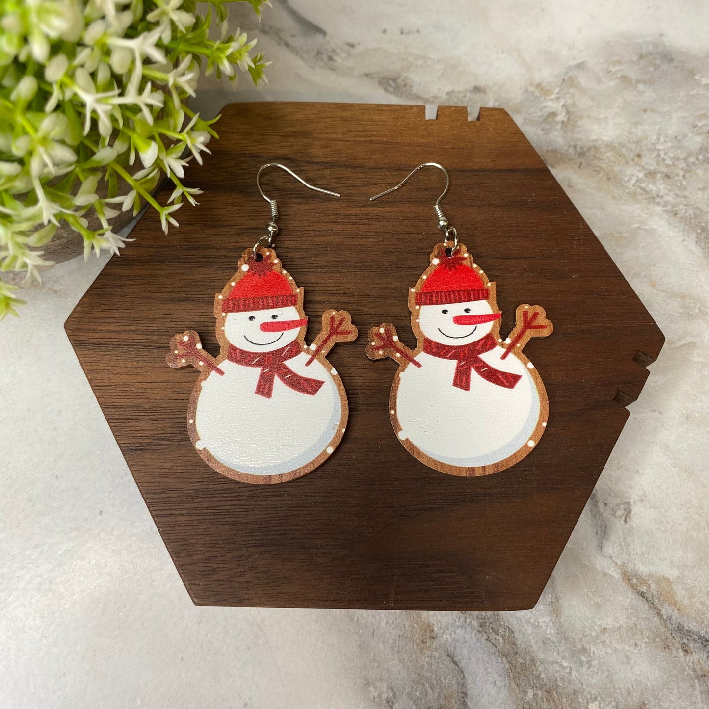 Wooden Dangle Earrings - Christmas - Snowman Hat Scarf