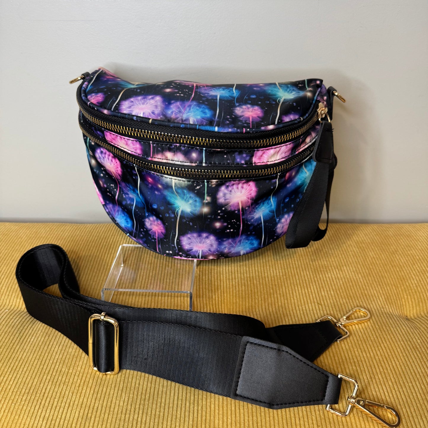 Roni - Nylon Crossbody - Rainbow Dandelion
