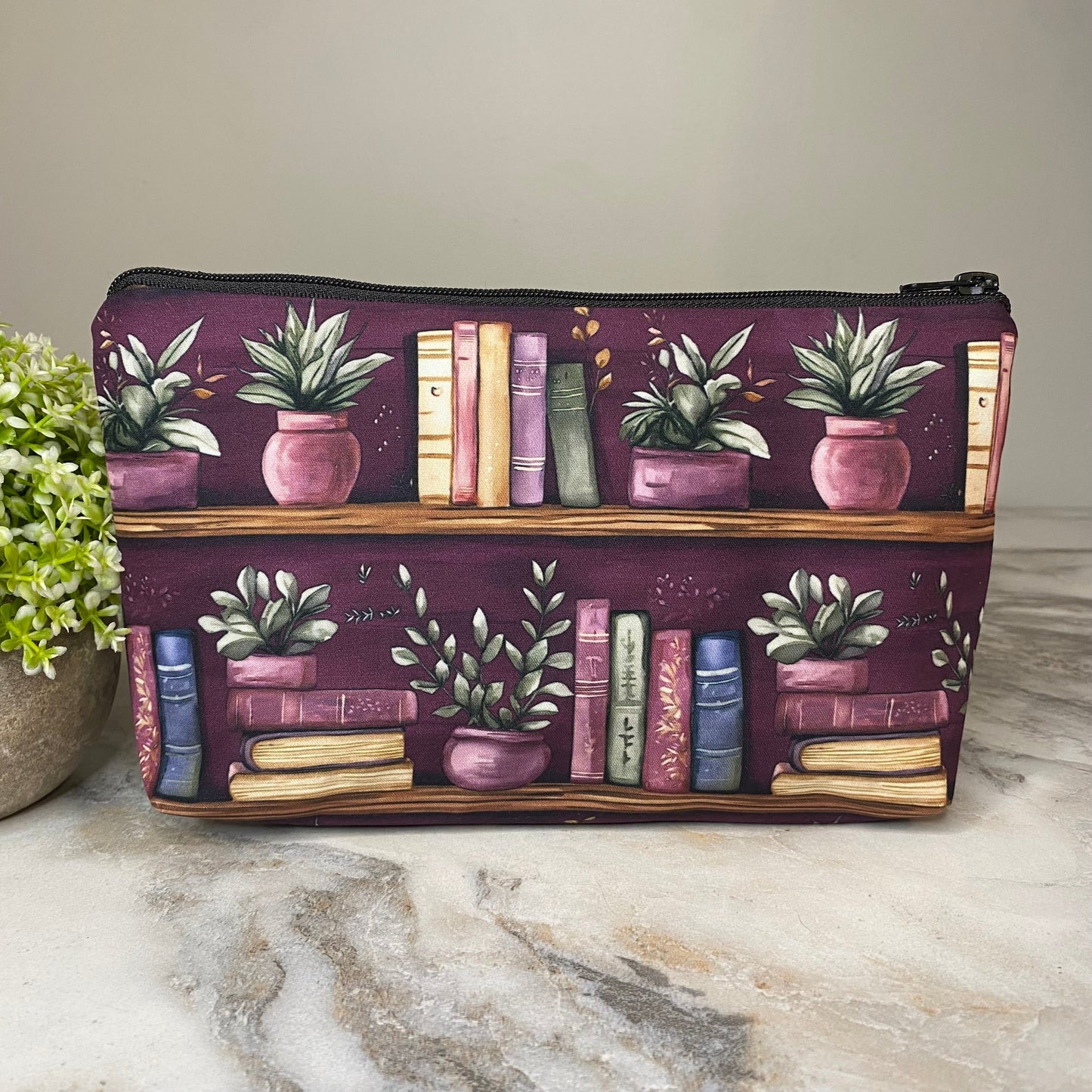 Pouch - Bookshelf, Eggplant