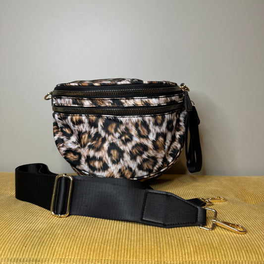 Roni - Nylon Crossbody - Realistic Animal Print