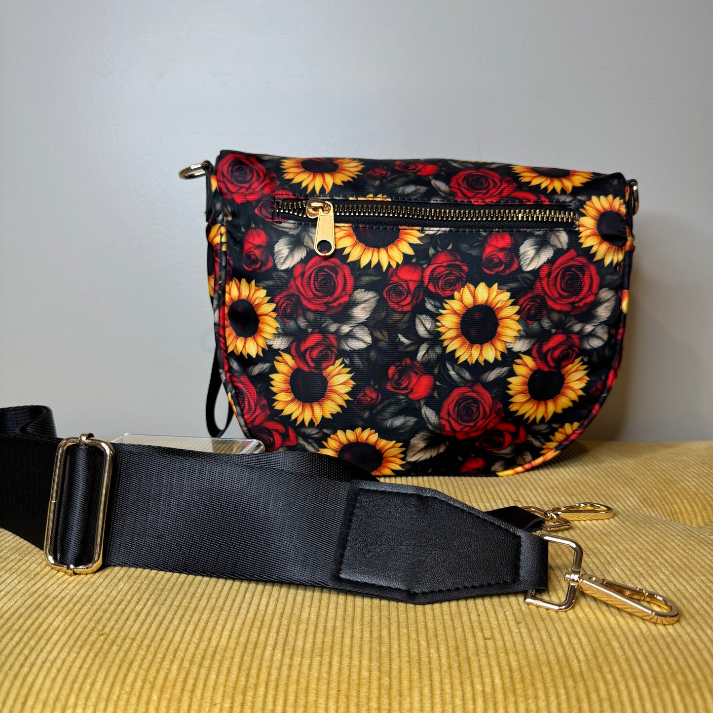 Roni - Nylon Crossbody - Sunflower Rose