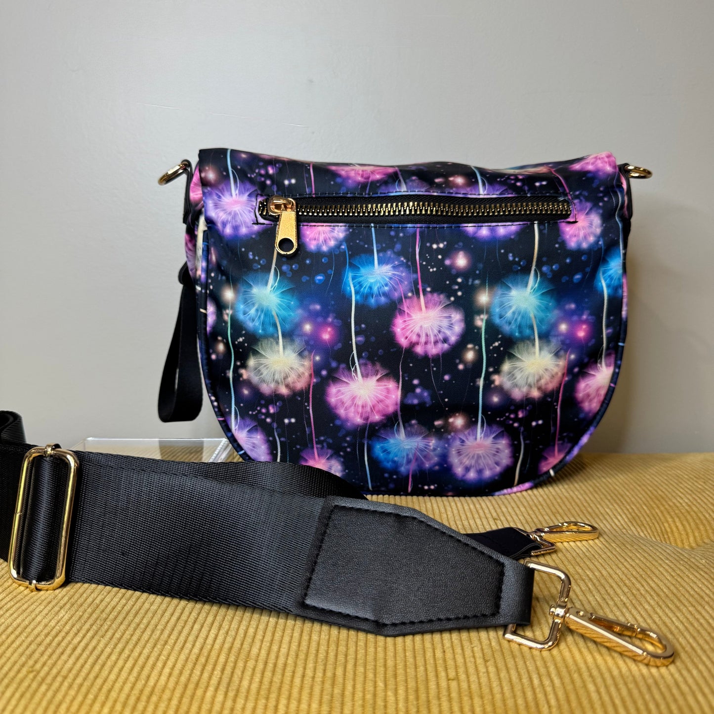 Roni - Nylon Crossbody - Rainbow Dandelion